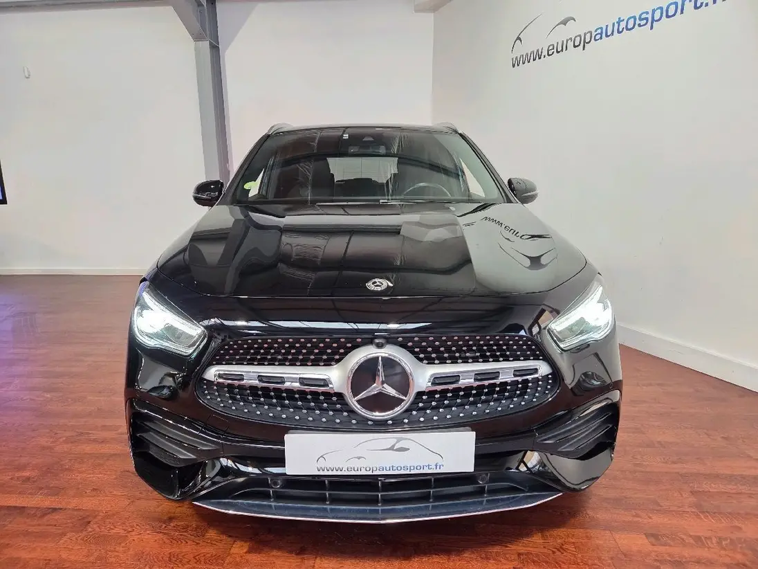 MERCEDES   GLA II