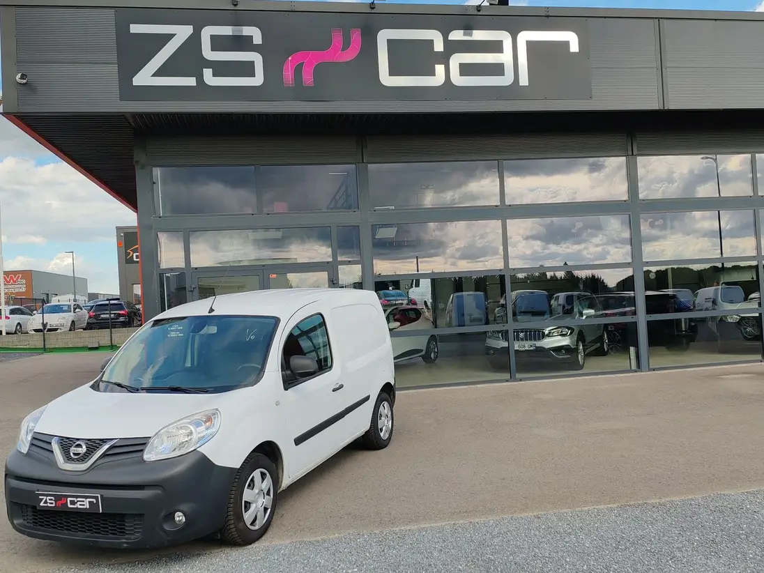 NISSAN   NV250