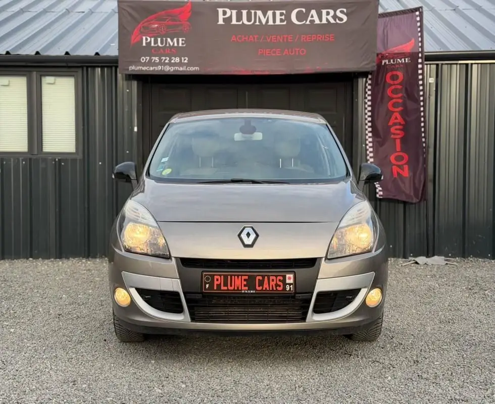 RENAULT   MEGANE III