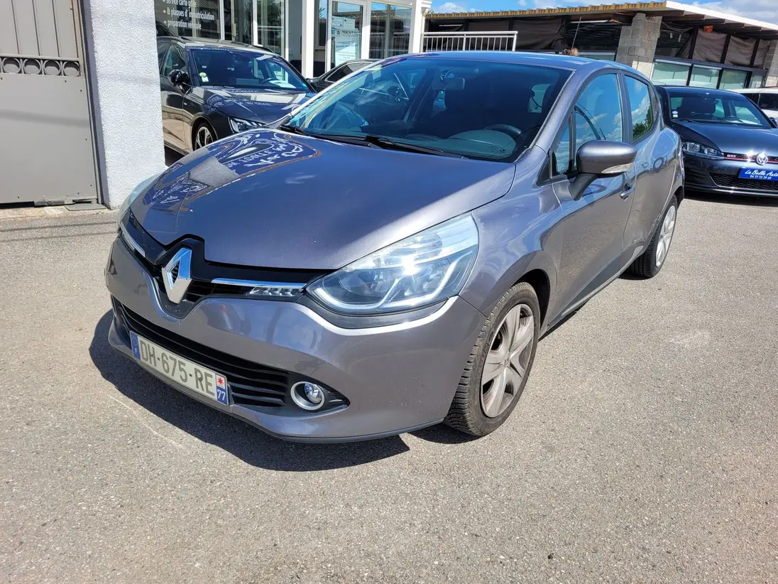 RENAULT     CLIO IV