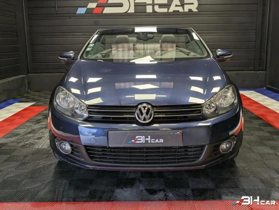 VOLKSWAGEN    GOLF VI CABRIOLET
