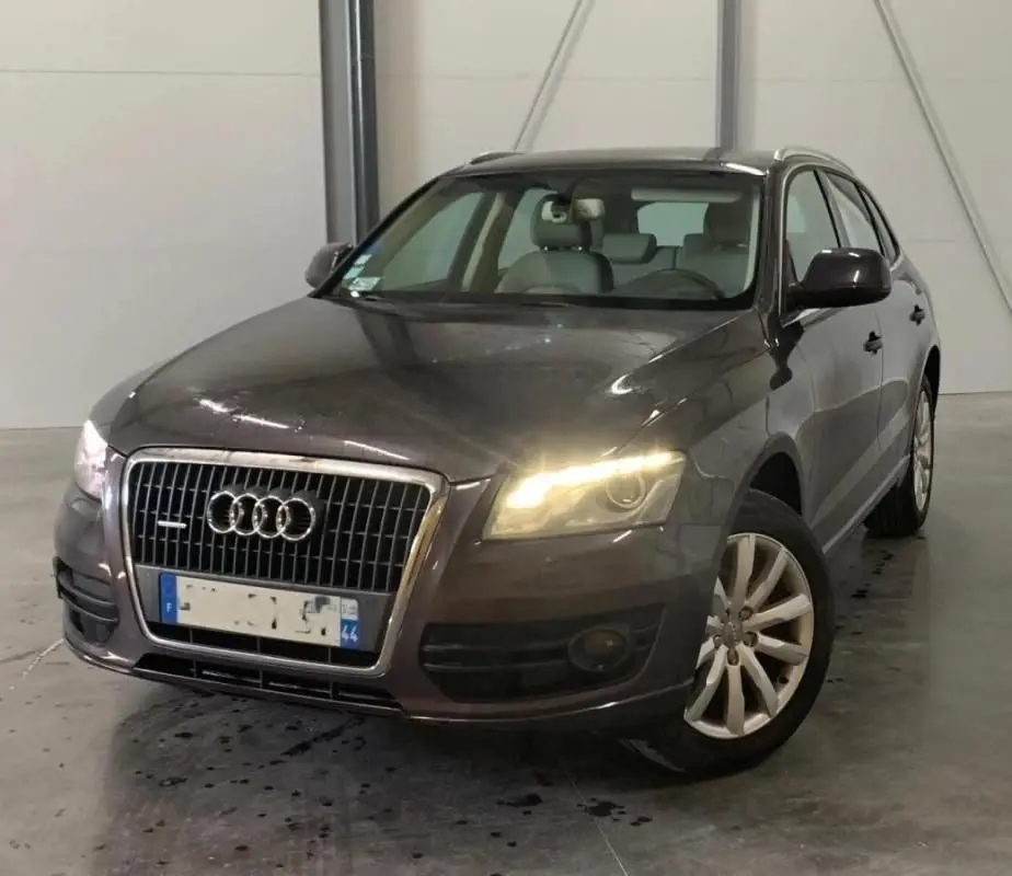 AUDI  Q5
