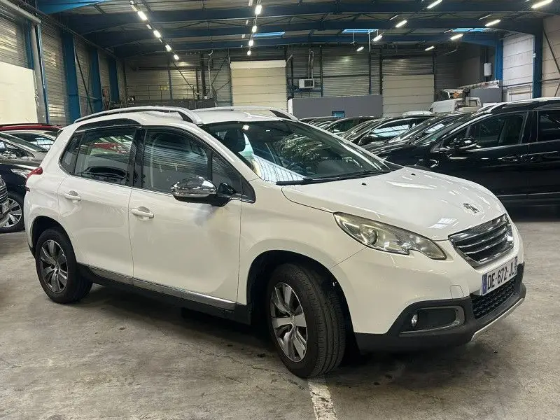  PEUGEOT     2008