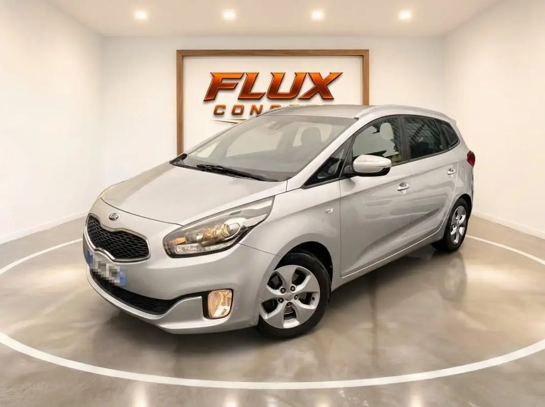 KIA  CARENS III