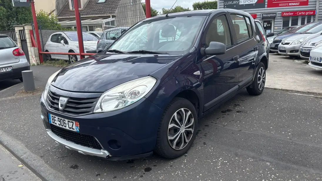DACIA  SANDERO