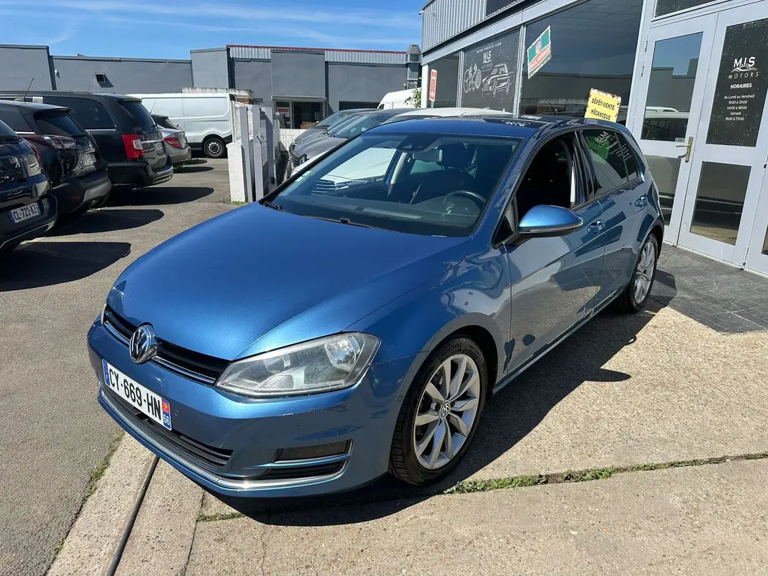 VOLKSWAGEN    GOLF VII