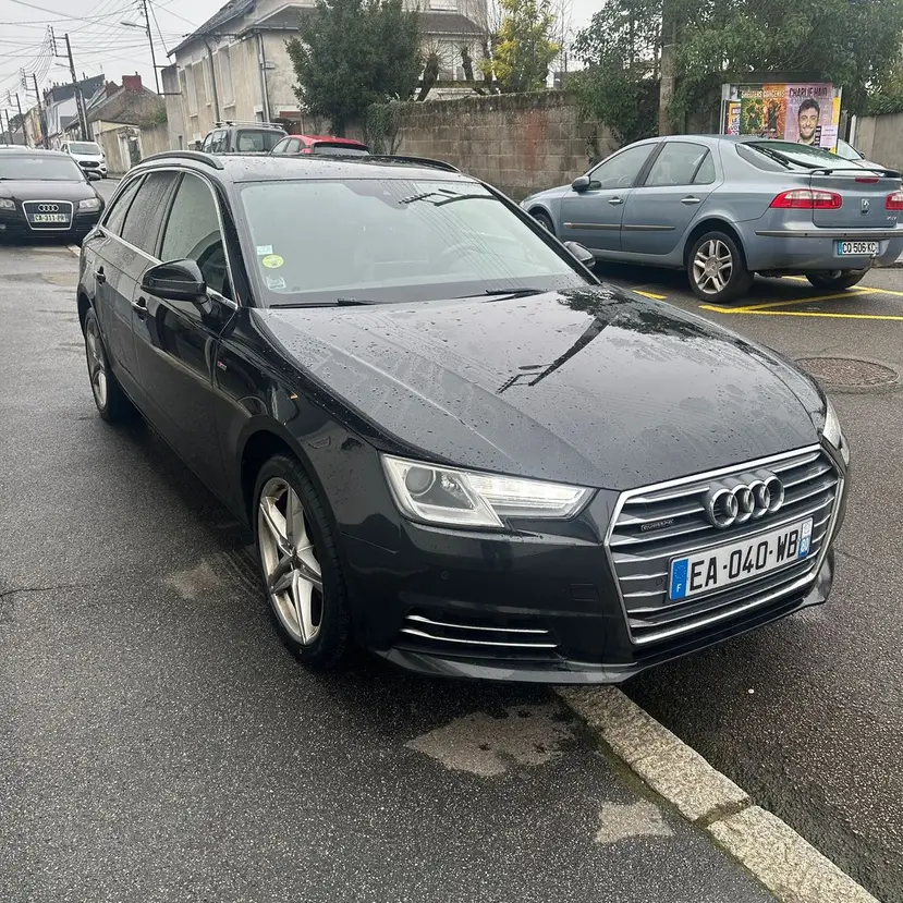 AUDI     A4 V AVANT