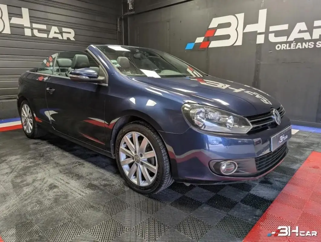 VOLKSWAGEN    GOLF VI CABRIOLET