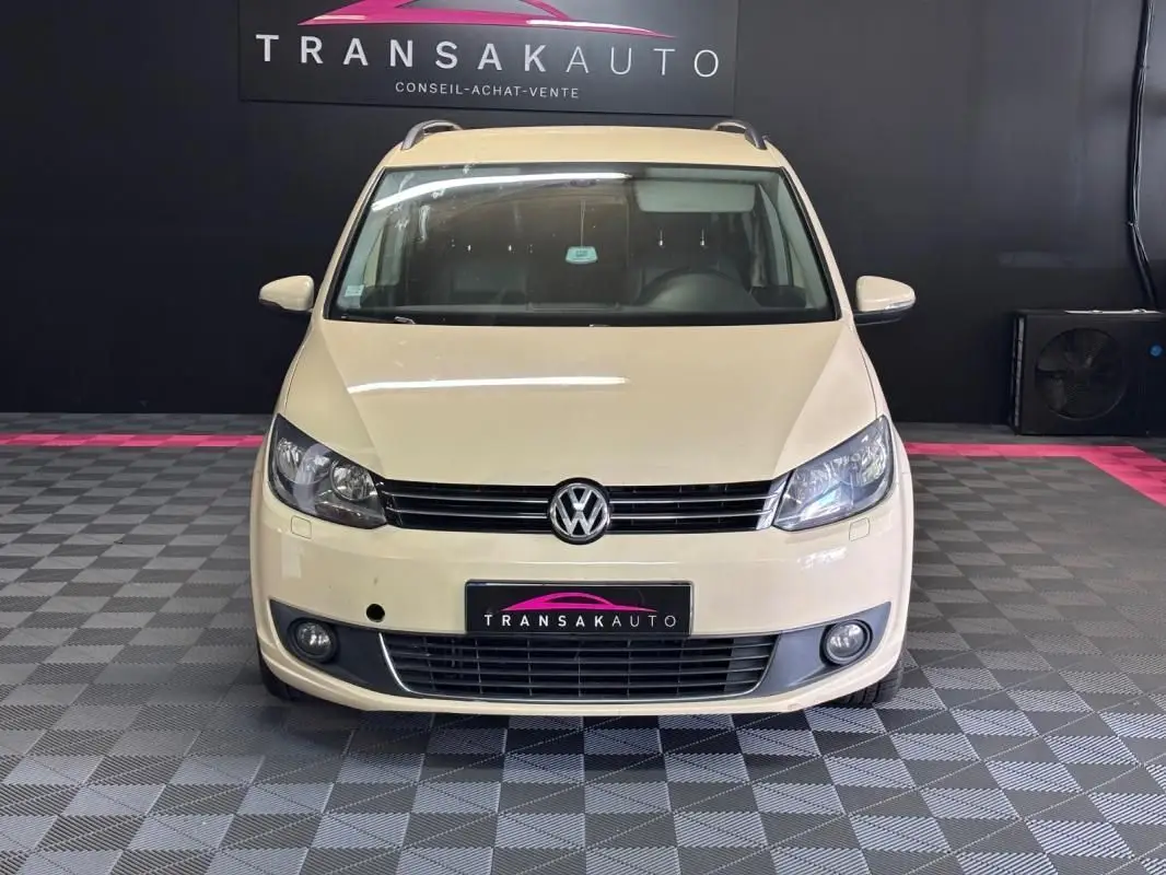 VOLKSWAGEN    TOURAN II