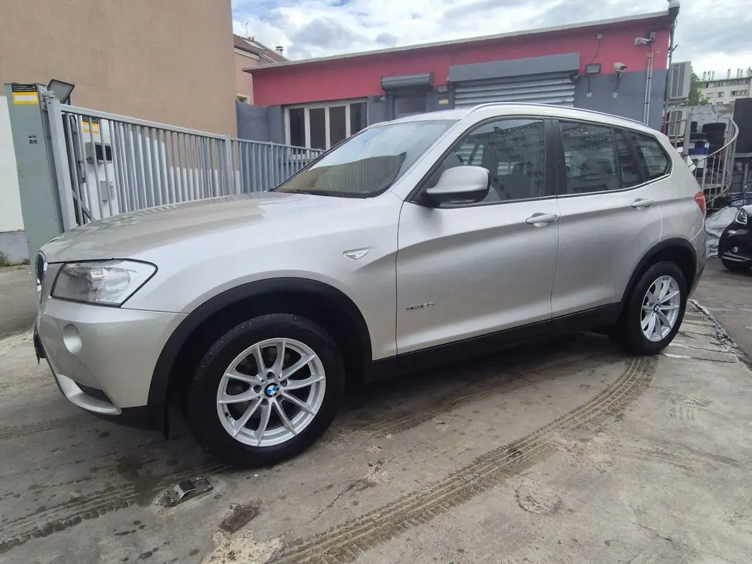 BMW  X3 F25