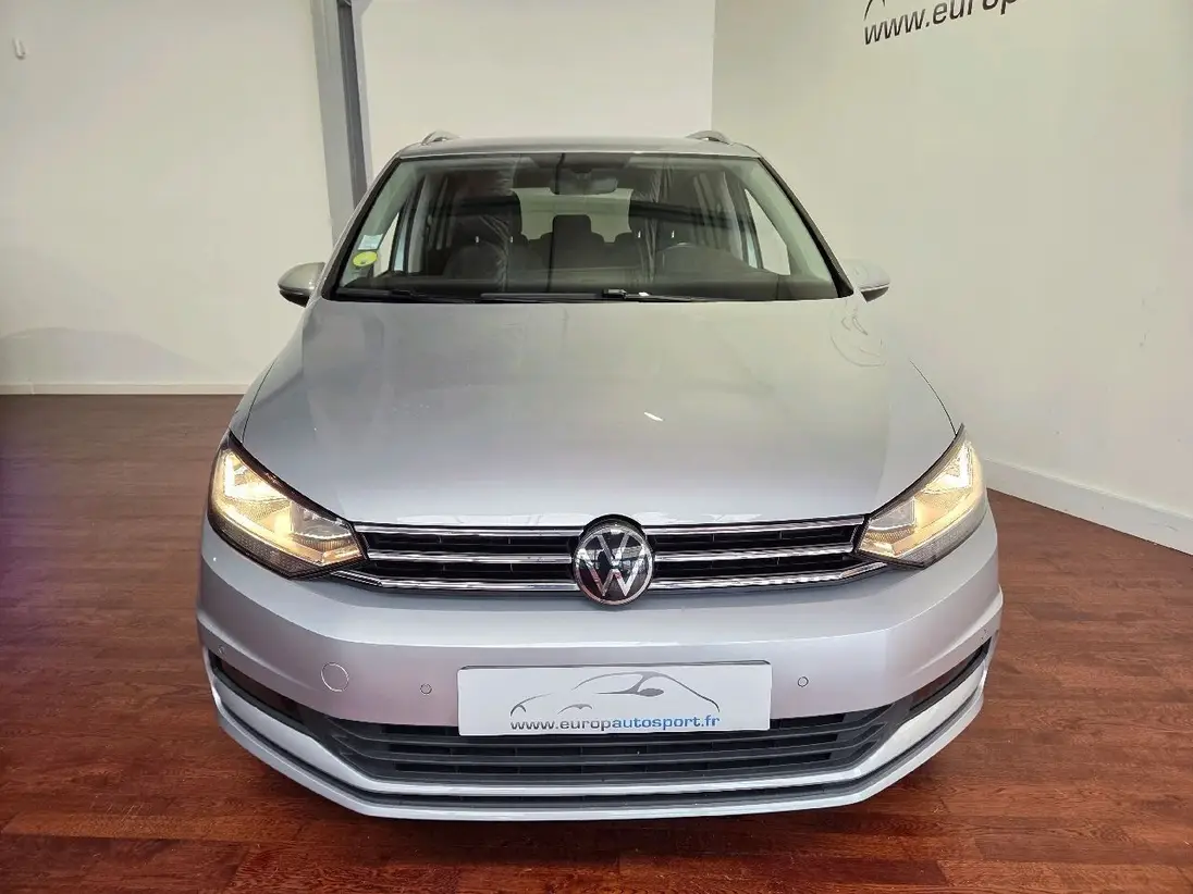 VOLKSWAGEN    TOURAN III