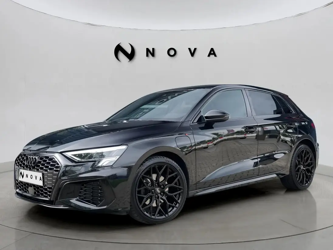 AUDI   A3 IV SPORTBACK