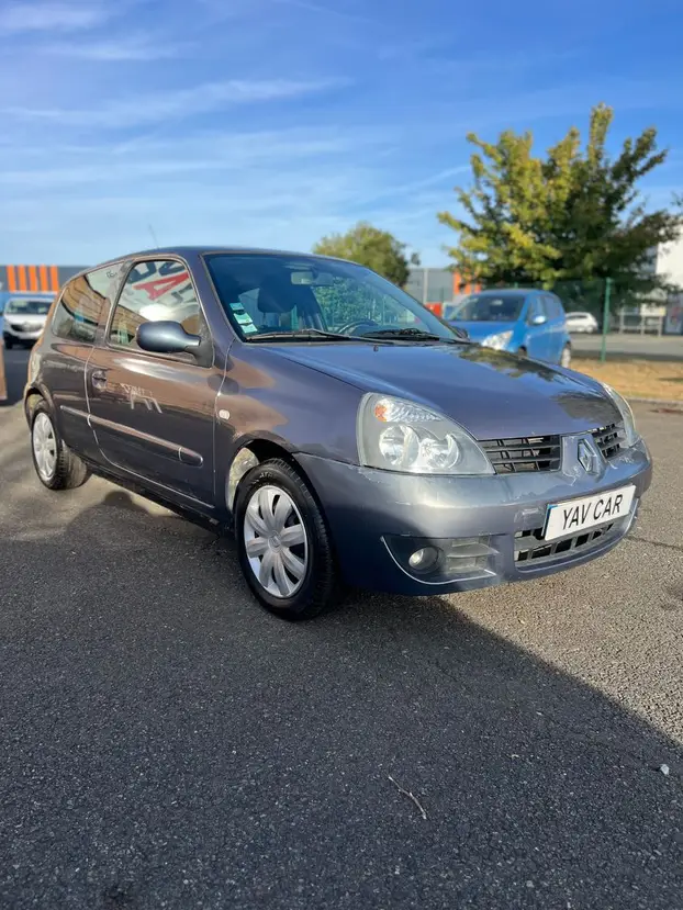 RENAULT    CLIO II CAMPUS phase 2