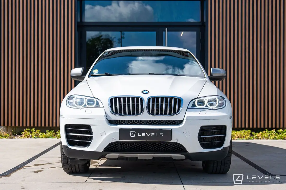 BMW    X6 E71 M phase 2