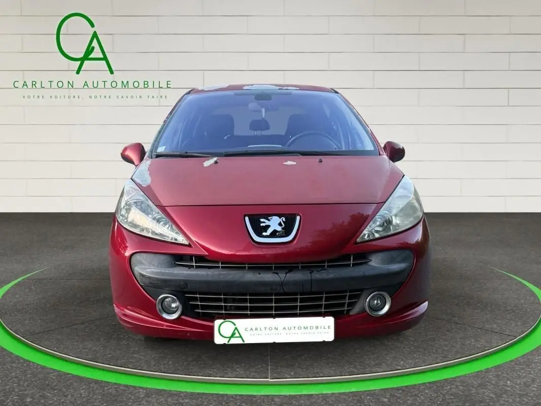 PEUGEOT     207