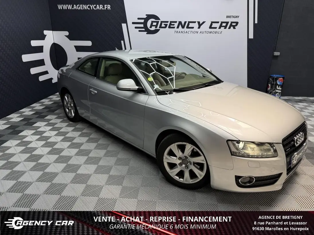 AUDI     A5