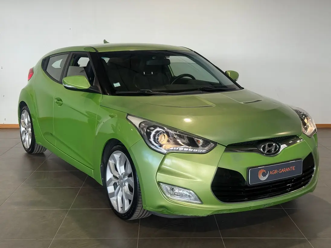  HYUNDAI    VELOSTER