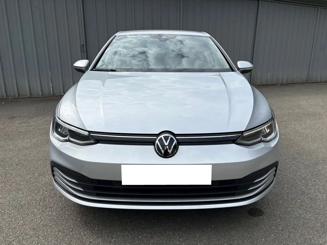 VOLKSWAGEN     GOLF VIII