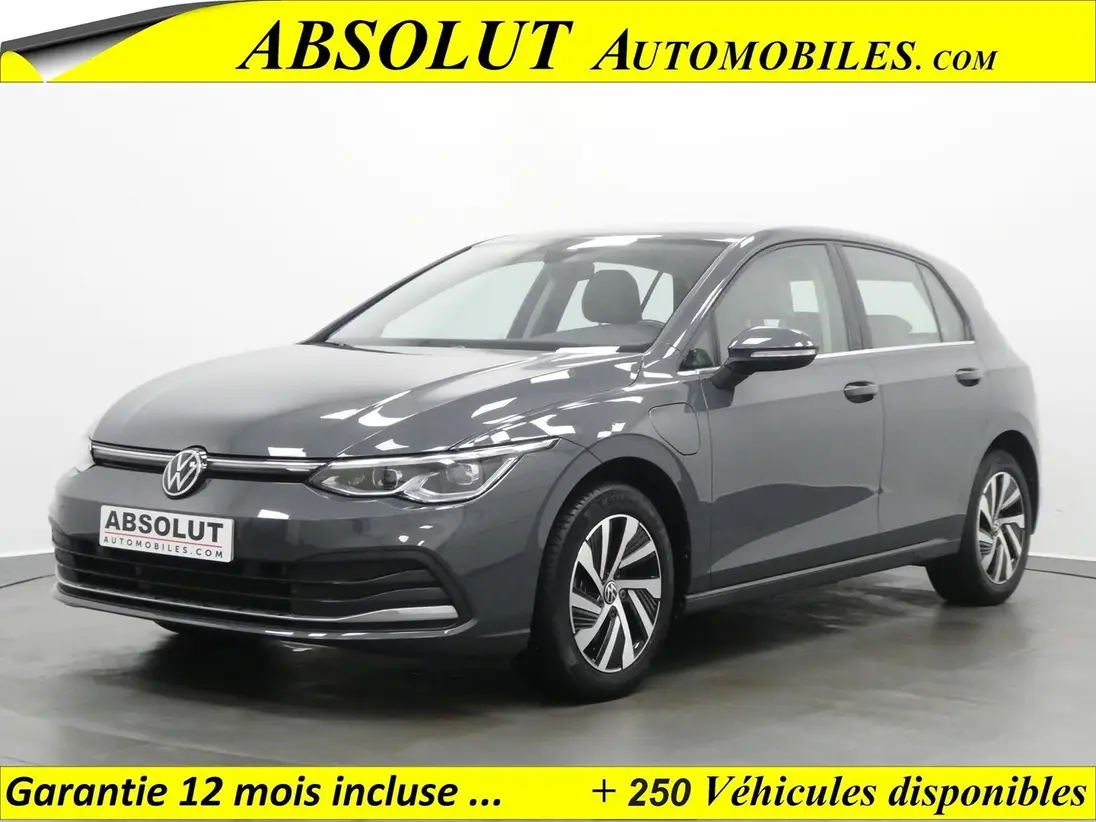 VOLKSWAGEN  GOLF VIII
