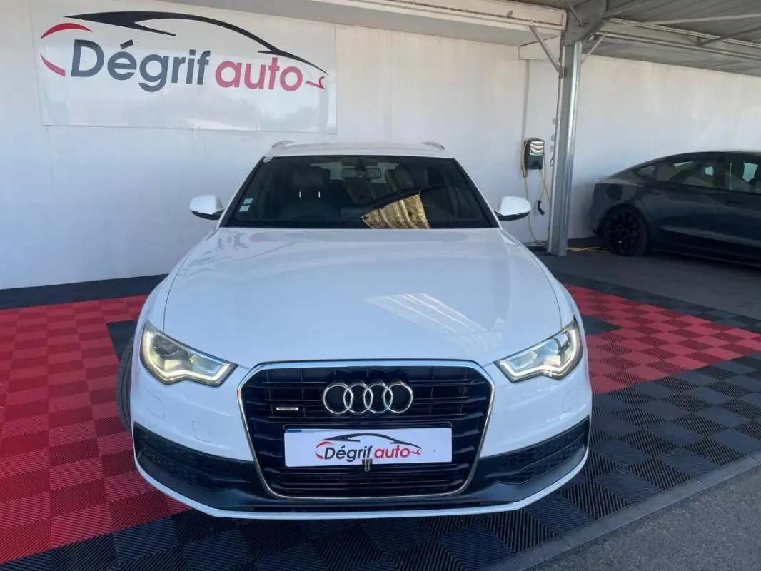 AUDI    A6 IV AVANT