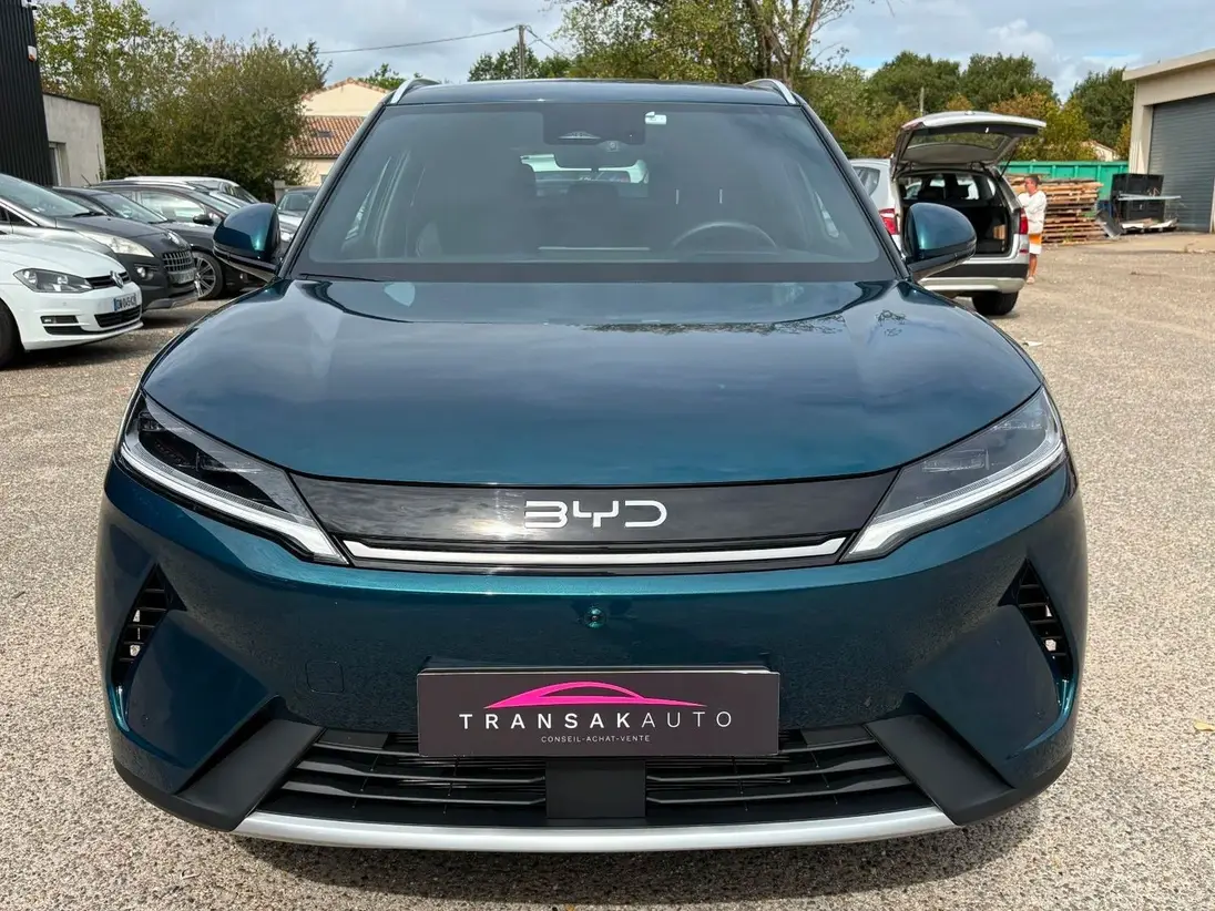 BYD    ATTO 3