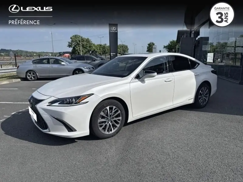 LEXUS  ES
