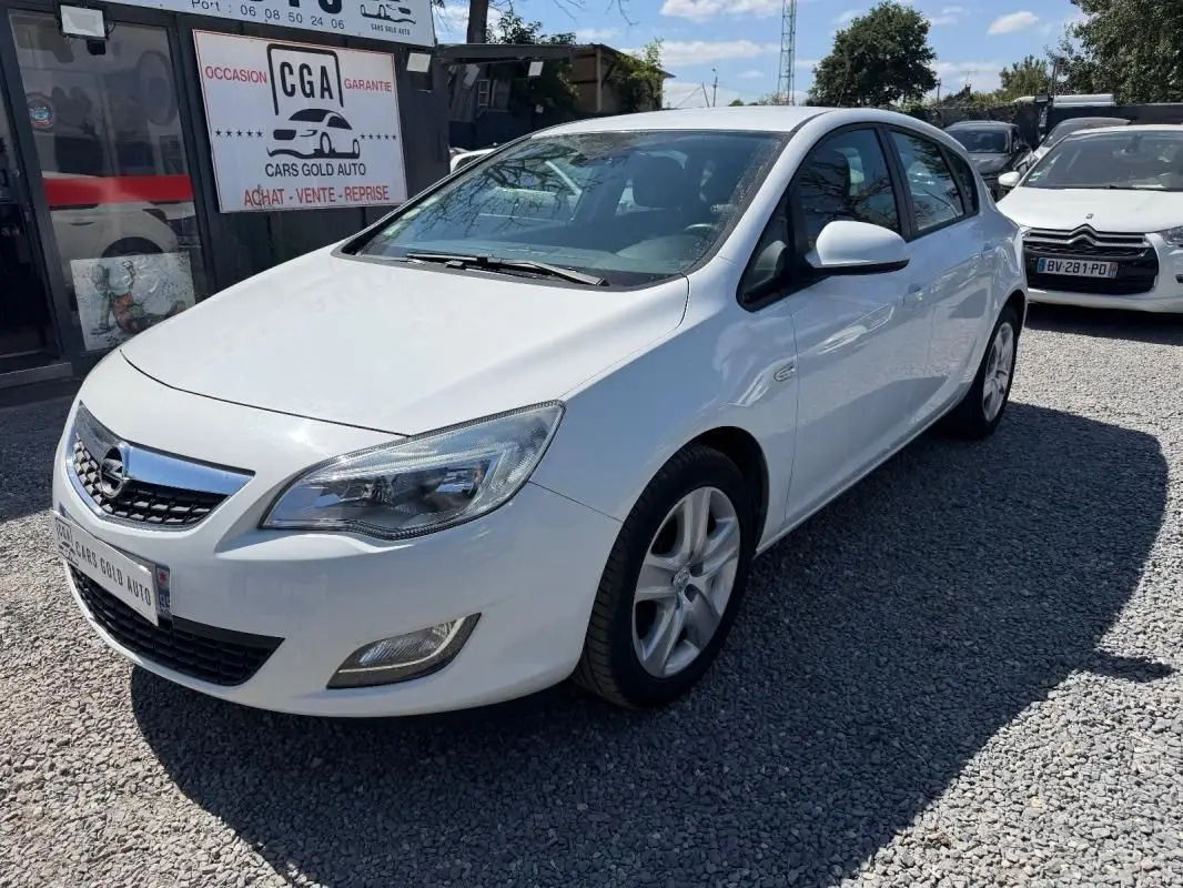 OPEL  ASTRA IV