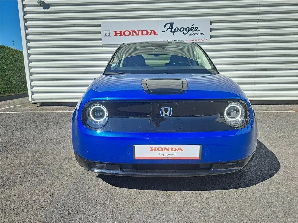 HONDA    E