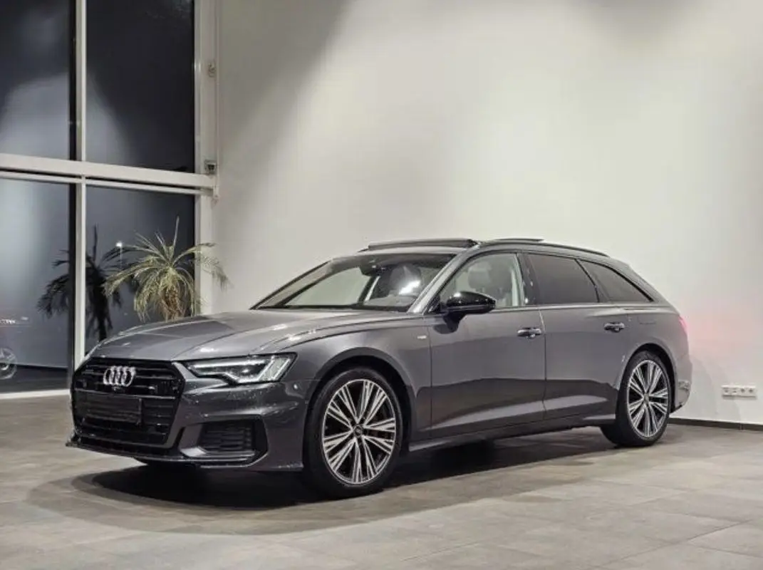 AUDI  A6 V AVANT