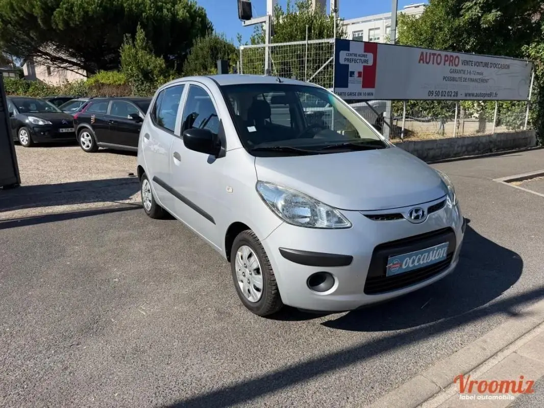  HYUNDAI     I10