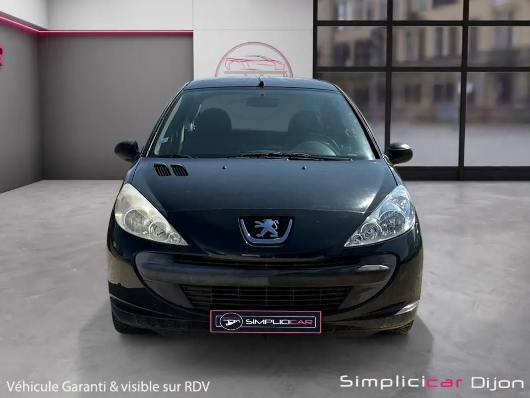 PEUGEOT    206+