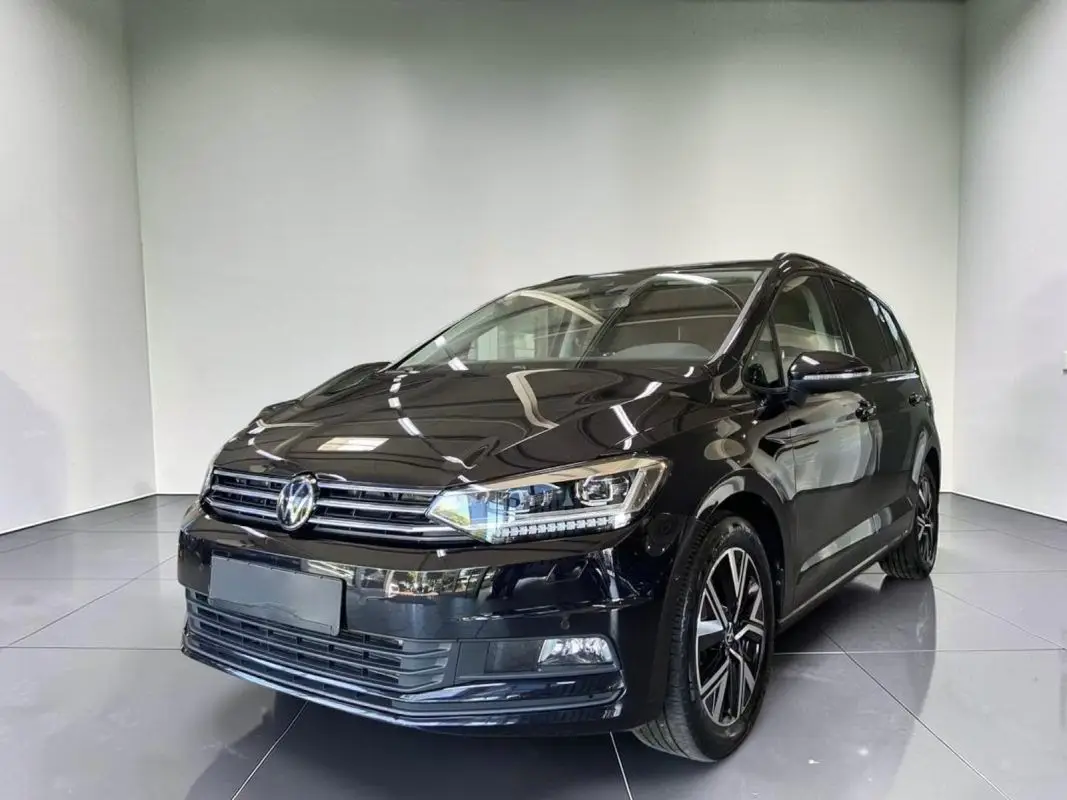 VOLKSWAGEN  TOURAN III