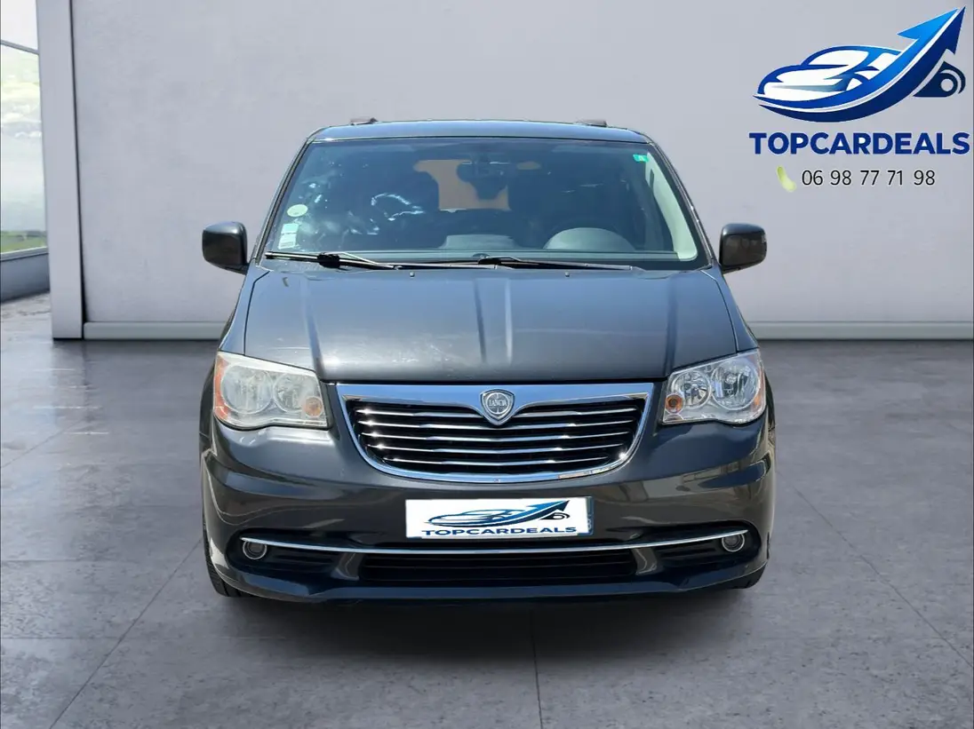 LANCIA   VOYAGER