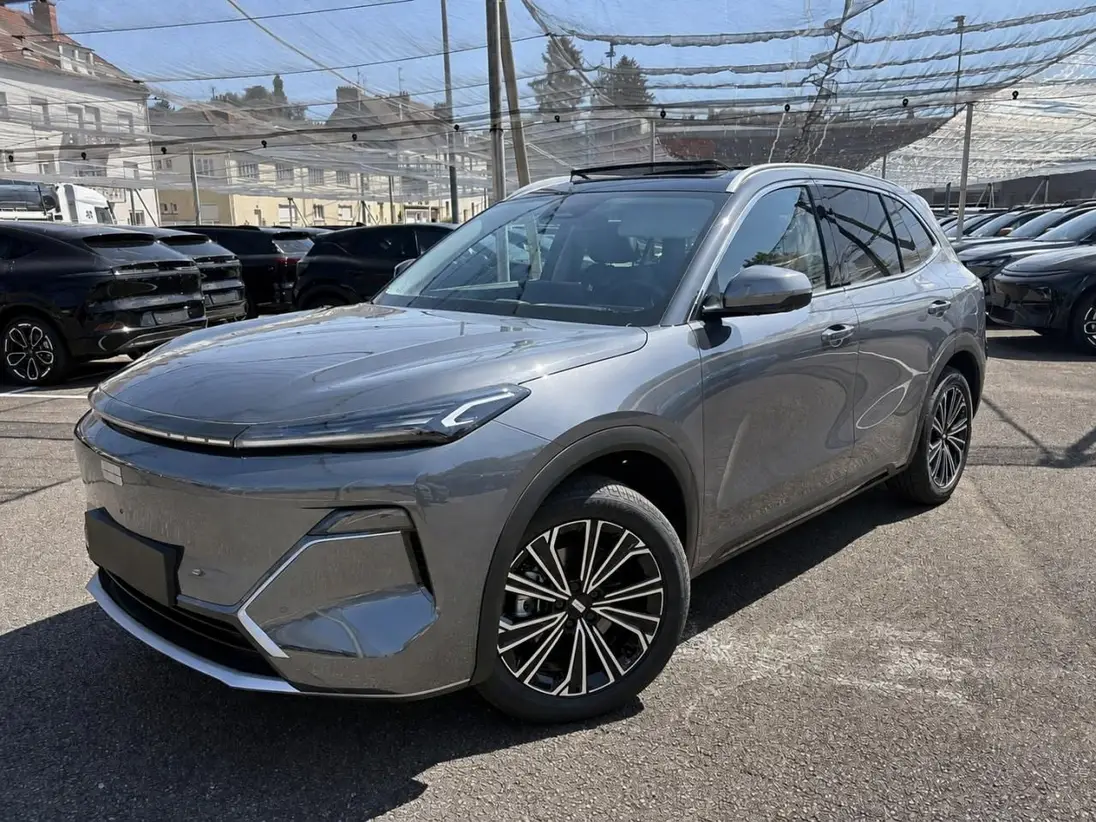 GEELY  STARRAY