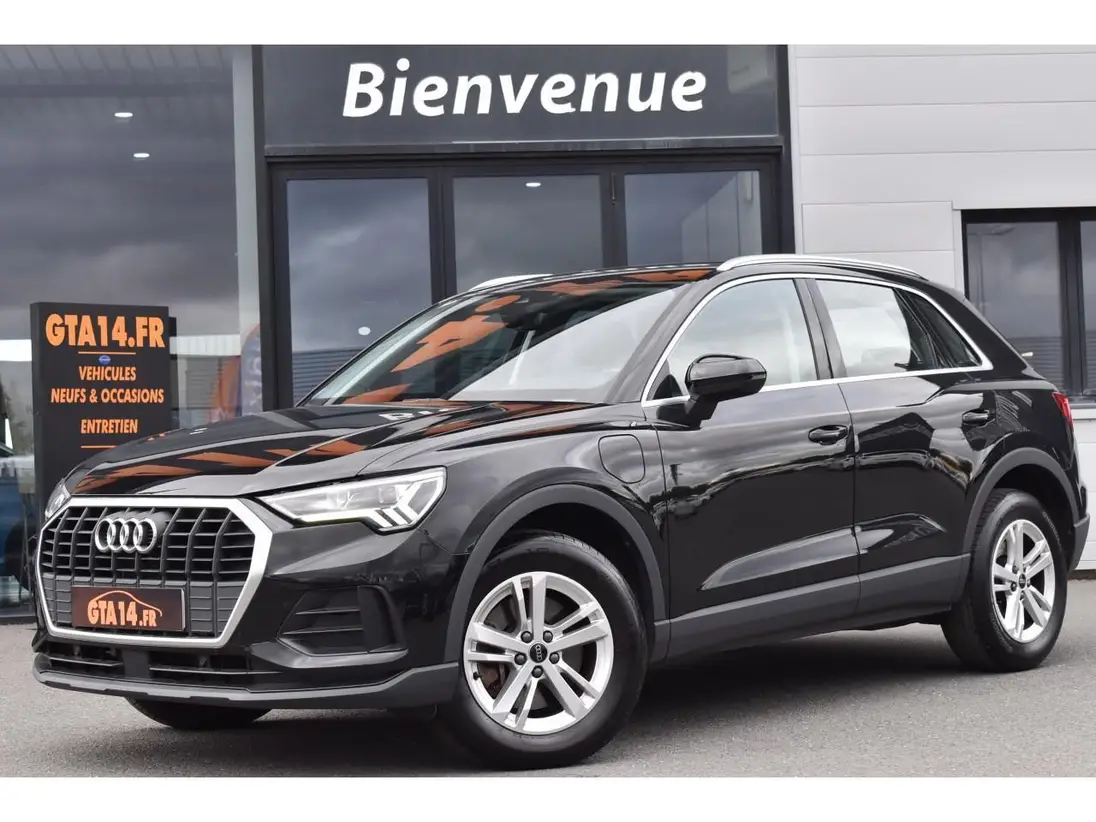 AUDI Q3 II